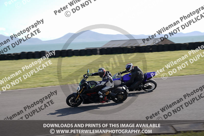 anglesey no limits trackday;anglesey photographs;anglesey trackday photographs;enduro digital images;event digital images;eventdigitalimages;no limits trackdays;peter wileman photography;racing digital images;trac mon;trackday digital images;trackday photos;ty croes